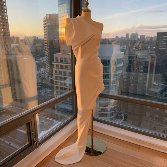 🆕 BRONX & BANCO 🧿 NWOT Stella Asymmetrical Bridal Gown, White - Sz XL / US 10 - Picture 3 of 16
